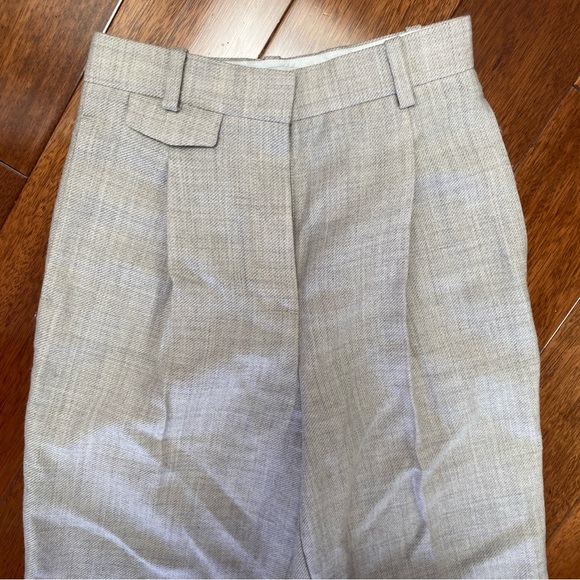 Cos NEW Wool Beige Pleated Straight Leg Trousers - Size 2 - Picture 2 of 6